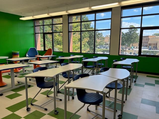 Sylvia Mendez Newcomers School - MWM Construction